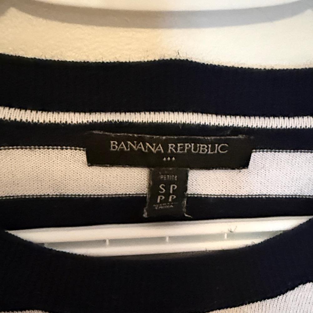 Banana Republic Navy Blue and White Striped Crew Neck Sweater - Picture 4 of 7